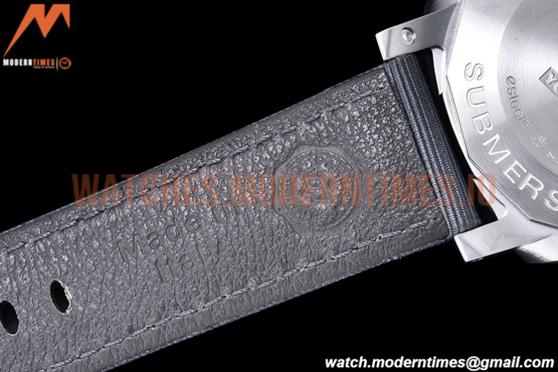 Panerai - Submersible QuarantaQuattro 44mm SS/NY Anth VSF P900