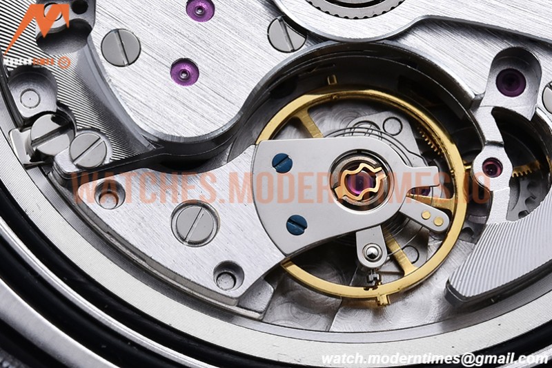 Panerai - Submersible QuarantaQuattro 44mm SS/NY Anth VSF P900