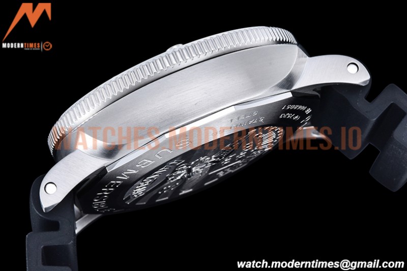 Panerai - Pam1323 Submersible GMT Navy Seal SS/RU Gry VSF P9011