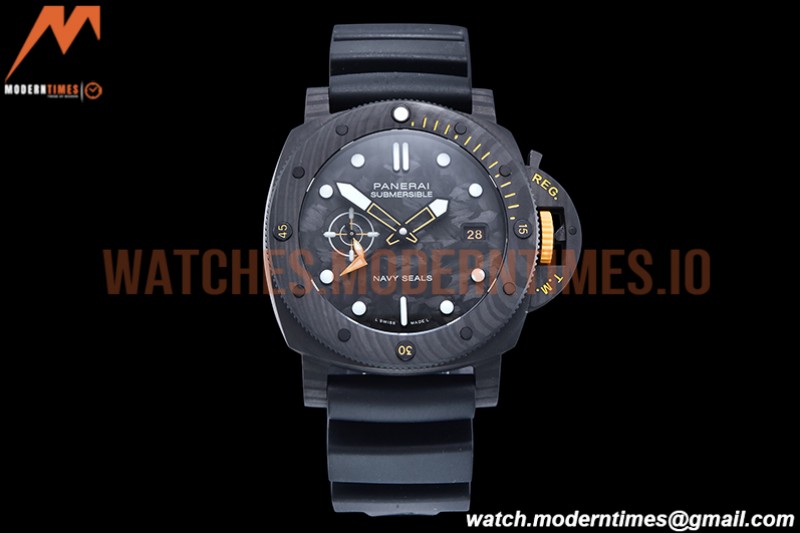 Panerai - Pam1324 Submersible GMT Carbotech CA/RU Car VSF P9011