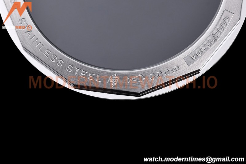 Panerai - PAM113 Luminor Marina 44mm SS/LE White HWF A6497