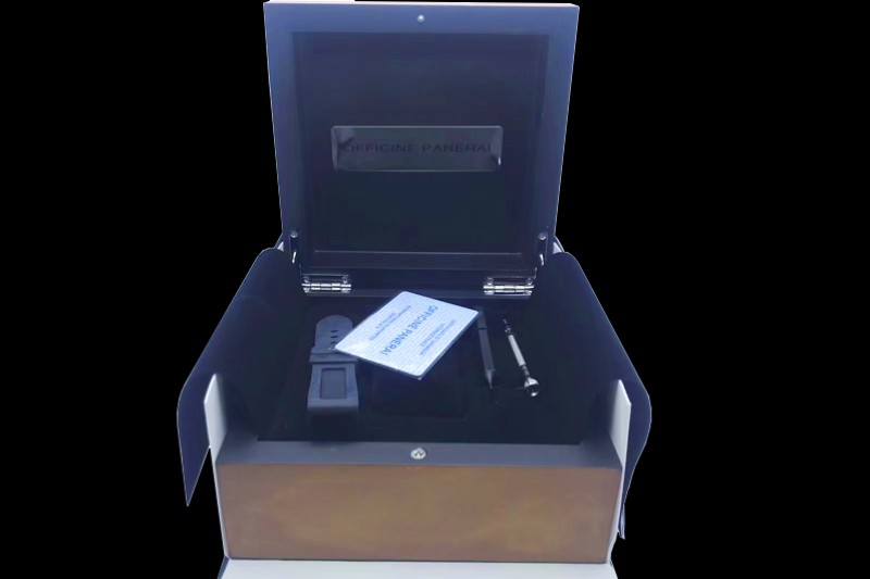 Panerai - Brown Wooden Box Set 1:1 Top Quality with Full Set of Booklets and Card