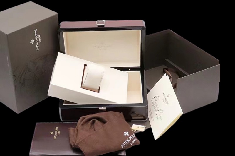 Patek Philippe - Large Wooden Box Set 1:1 Quality with Full Set of Booklets and Card