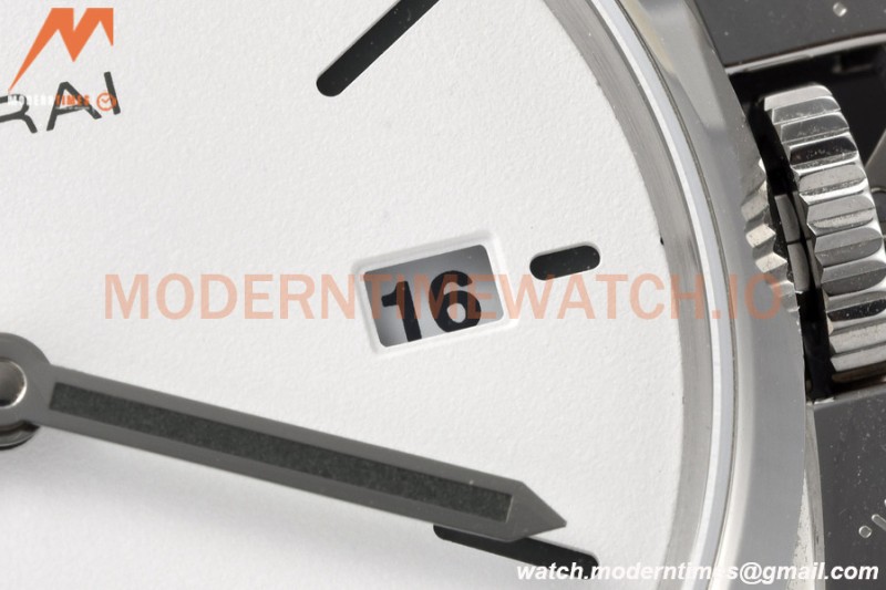 Panerai - PAM1381 Luminor Due Luna Rossa 42mm SS/RU White VSF P900