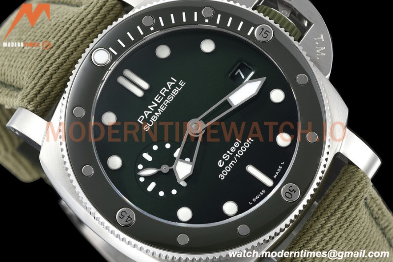 Panerai - PAM1287 Submersible QuarantaQuattro Automatic 44mm SS/NY Green SBF P900