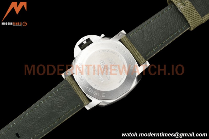 Panerai - PAM1287 Submersible QuarantaQuattro Automatic 44mm SS/NY Green SBF P900