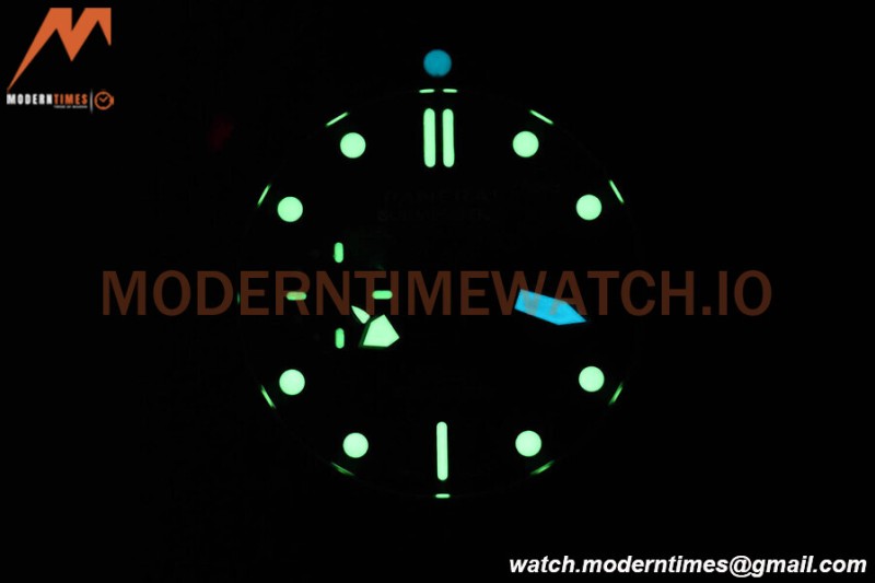 Panerai - PAM1287 Submersible QuarantaQuattro Automatic 44mm SS/NY Green SBF P900