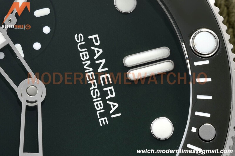 Panerai - PAM1287 Submersible QuarantaQuattro Automatic 44mm SS/NY Green SBF P900
