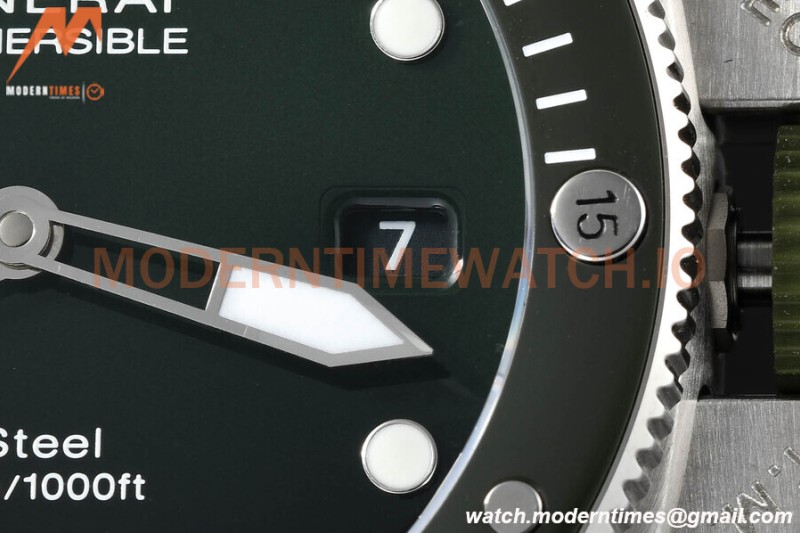 Panerai - PAM1287 Submersible QuarantaQuattro Automatic 44mm SS/NY Green SBF P900