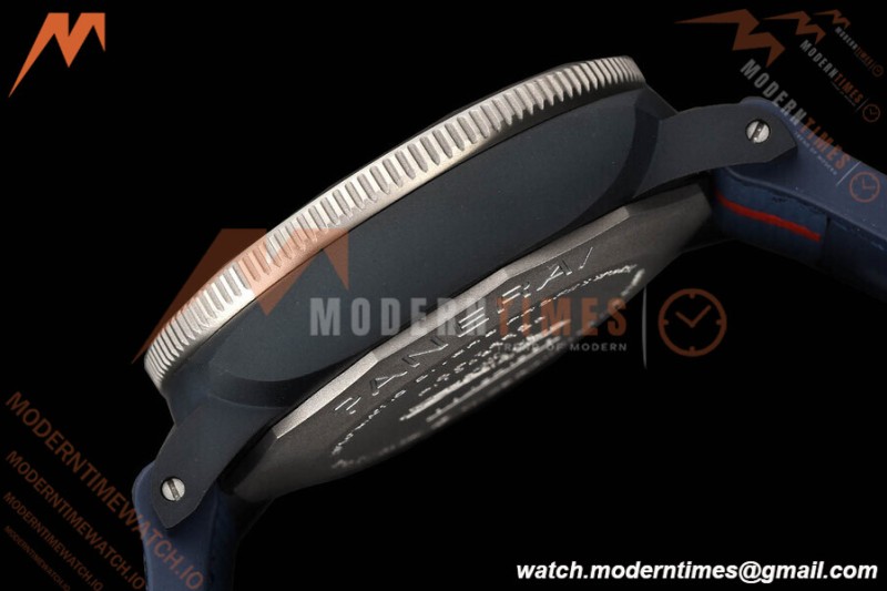 Panerai - PAM1466 Submersible QuarantaQuattro Luna Rossa 44mm CER/RU Blue VSF P900