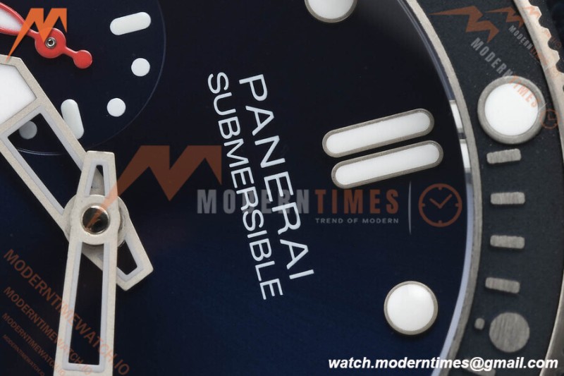 Panerai - PAM1466 Submersible QuarantaQuattro Luna Rossa 44mm CER/RU Blue VSF P900