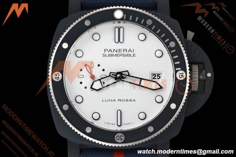 Panerai - PAM1543 Submersible QuarantaQuattro Luna Rossa 44mm CER/RU White VSF P900