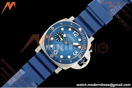 Panerai - PAM1676 Submersible QuarantaQuattro Mike Horn 44mm SS/RU Blue VSF P900