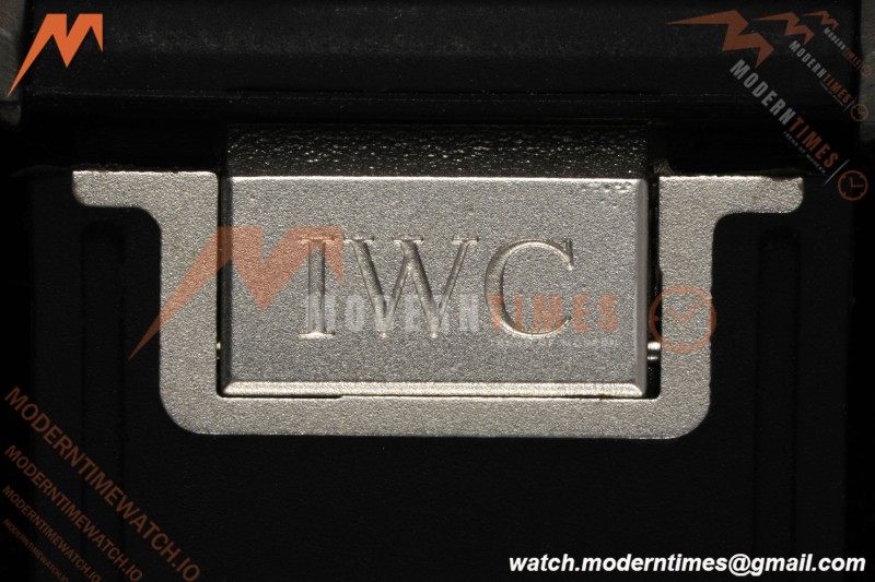 IWC - Pilots 41mm Automatic IW326905 Black Aces PVD/RU Full Lumed White Dial BLSF MY9015 | IWC - 파일럿 41mm 오토매틱 IW326905 블랙 에이스 PVD/RU 풀 루미네이팅 화이트 다이얼 BLSF MY9015