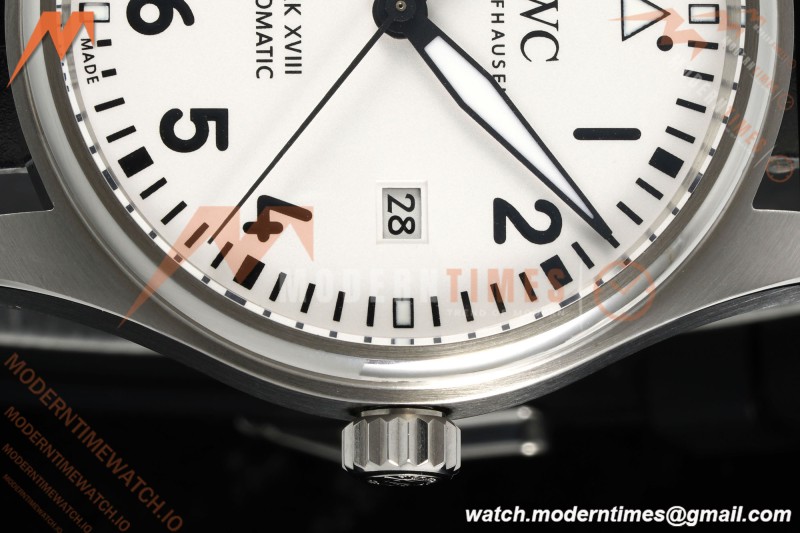 IWC - Mark XVIII 40mm Automatic IW327012 Pilots SS/RU Wht/Num BLSF MY9015