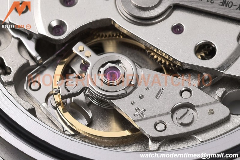 IWC - Mark XVIII 40mm Pilots Automatic SS/LE White GDF MY8215