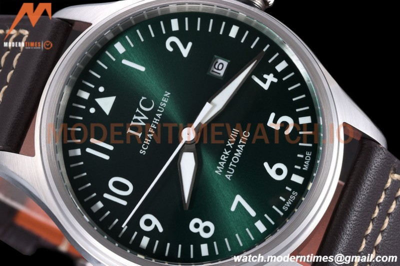 IWC - Mark XVIII 40mm Pilots Automatic SS/LE Green GDF MY8215