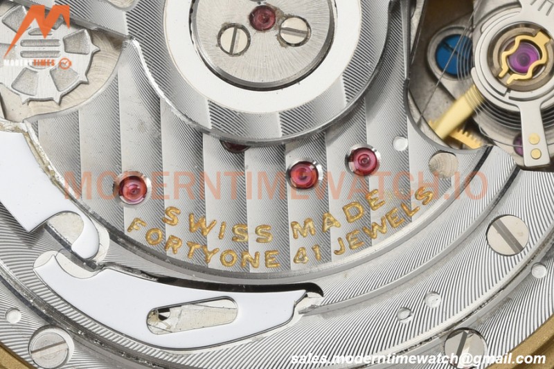 Breitling - Premier B01 Chronograph 42mm SS/LE Beige/Num BLSF A7750 Mod