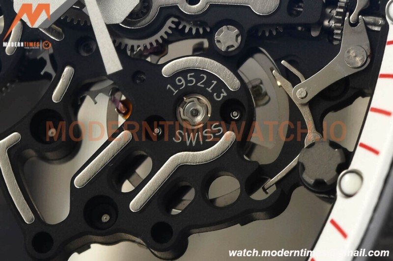 Richard Mille - RM055 Bubba Watson White NTPT/RU Wht/Red Rehaut Skeleton APSF V2 RMUL2