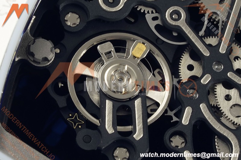 Richard Mille - RM055 Bubba Watson White CER/RU Wht/Blk Rehaut Skeleton APSF V2 RMUL2