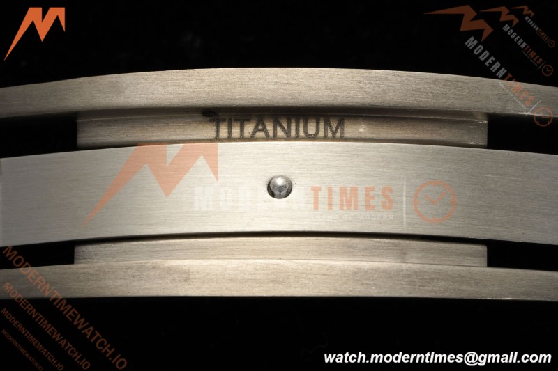 Richard Mille - RM055 Custom Made Free Sprung Gray CER/RU Black Skeleton ZGF RMUL2