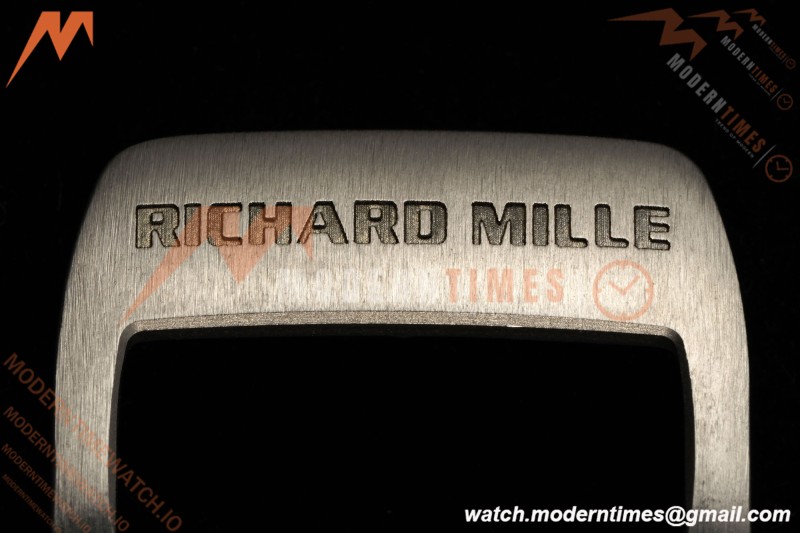 Richard Mille - RM35-01 Rafael Nadal Wht/Wht/Wht FC/VRU ZF Hand-wind RMUL3