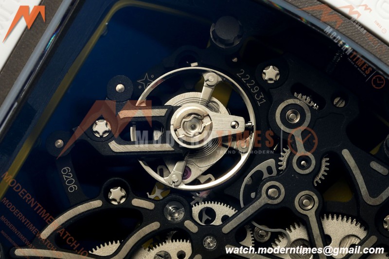 Richard Mille - RM061 Asian Limited Edition White Ceramic Wht/Grn/Yelw Skeleton UMI Free Sprung Titanium RMUL2 | 리차드 밀 - RM061 아시아 한정판 화이트 세라믹 화이트/그린/옐로우 스켈레톤 UMI 프리 스프링 티타늄 RMUL2