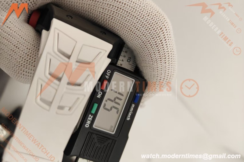 Richard Mille - RM055 Bubba Watson Boutique Grey CER/RU Black Rehaut Skeleton UMI RMUL2 Free Sprung