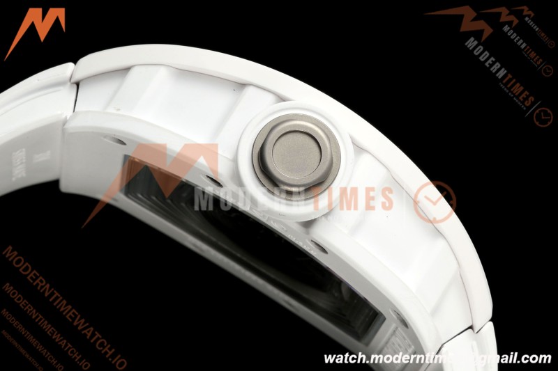 Richard Mille - RM055 Bubba Watson White CER/RU Black Rehaut Skeleton UMI RMUL2 Free Sprung