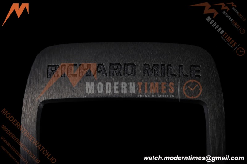 Richard Mille - RM35-02 Rafael Nadal Red NTPT/RU Blk/Blk Rehaut Skeleton UMI RMAL1 Free Sprung