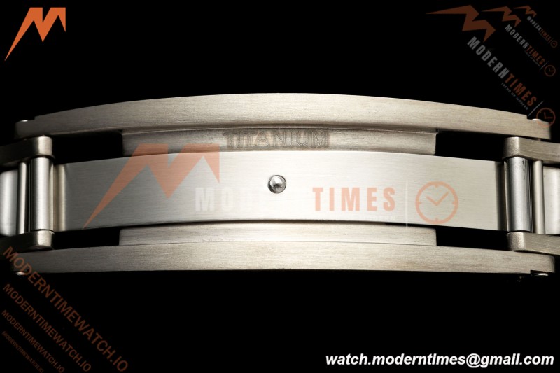 Richard Mille - RM055 Bubba Watson White CER/RU Blk/Blk Rehaut Skeleton A9F RMUL2 Free Sprung