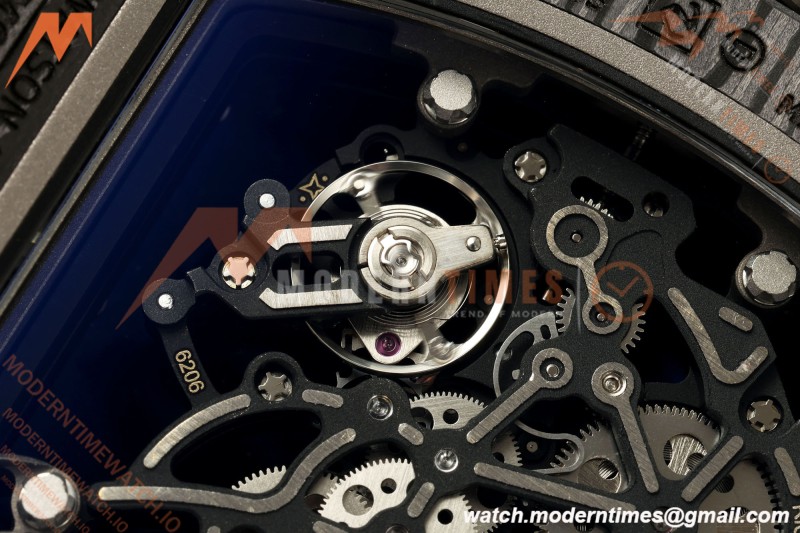 Richard Mille - RM055 Bubba Watson Black NTPT/Wht RU Wht/Blk Skeleton Dial MILLEF RMUL2 Free Sprung