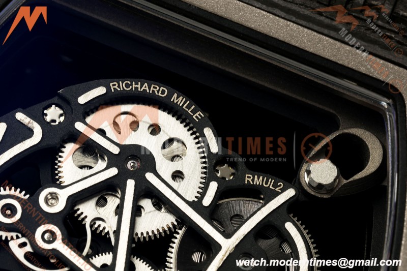 Richard Mille - RM055 Bubba Watson Black NTPT/Wht RU Wht/Blk Skeleton Dial MILLEF RMUL2 Free Sprung