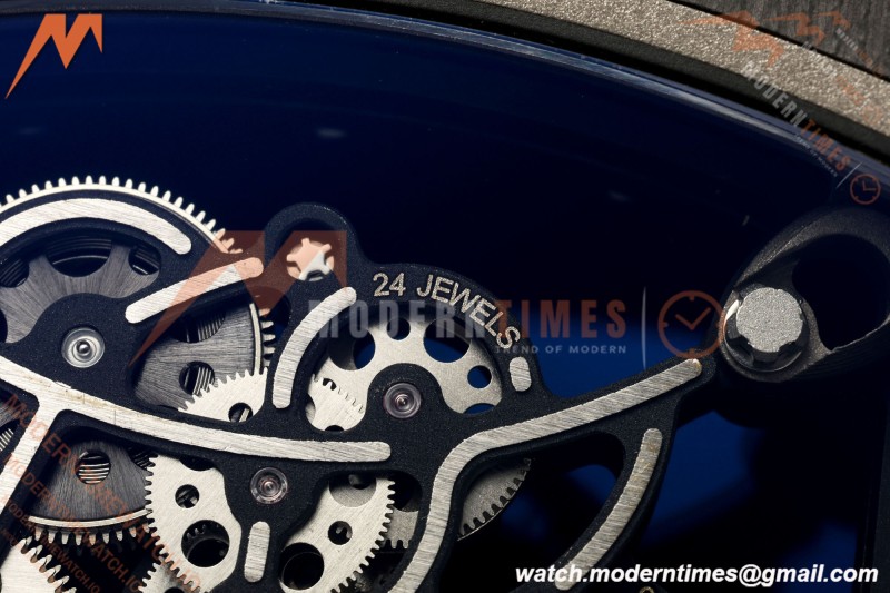 Richard Mille - RM055 Bubba Watson Black NTPT/Wht RU Wht/Blk Skeleton Dial MILLEF RMUL2 Free Sprung