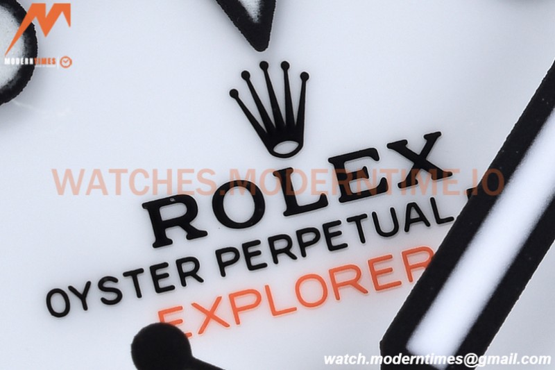 Rolex - Explorer II 226570 SS/SS 904L White CHS C+F VR3285