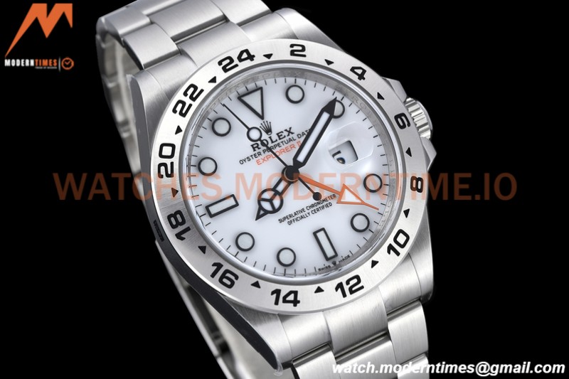 Rolex - Explorer II 226570 SS/SS 904L White CHS C+F VR3285