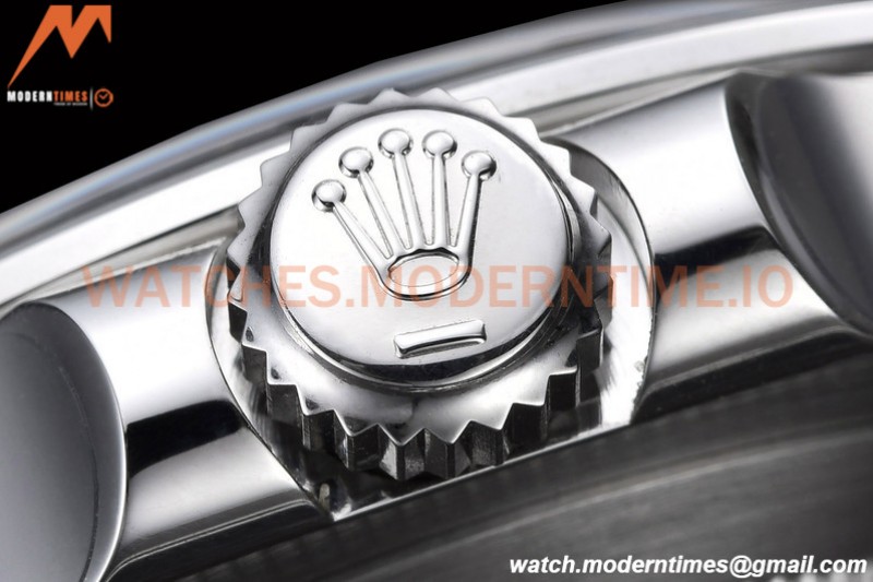 Rolex - Explorer II 226570 SS/SS 904L White CHS C+F VR3285