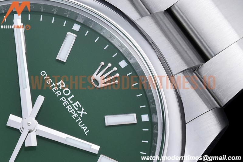 Rolex - Oyster Pert 41mm 124300 Oys SS/SS Green VSF VS3235
