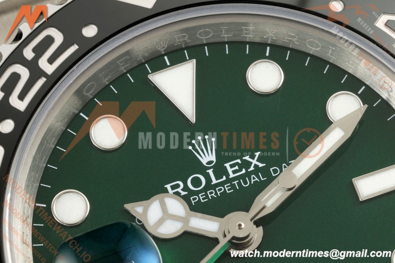 Rolex - GMT II 126729VTNR 40mm Oys SS/SS LHD Green Dial 3EF SH3285 CHS