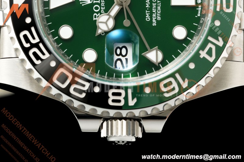 Rolex - GMT II 126729VTNR 40mm Jub SS/SS LHD Green Dial THBF SH3285 CHS