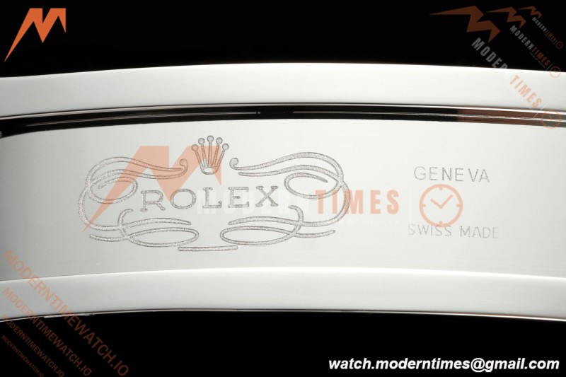 Rolex - GMT II 126710BLRO Pepsi 40mm 904L Jub SS/SS Black PlayF VR3285 CHS