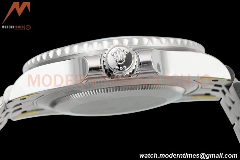 Rolex - GMT II 126710BLRO Jub 40mm 904L SS/SS Black C+F VR3285 CHS