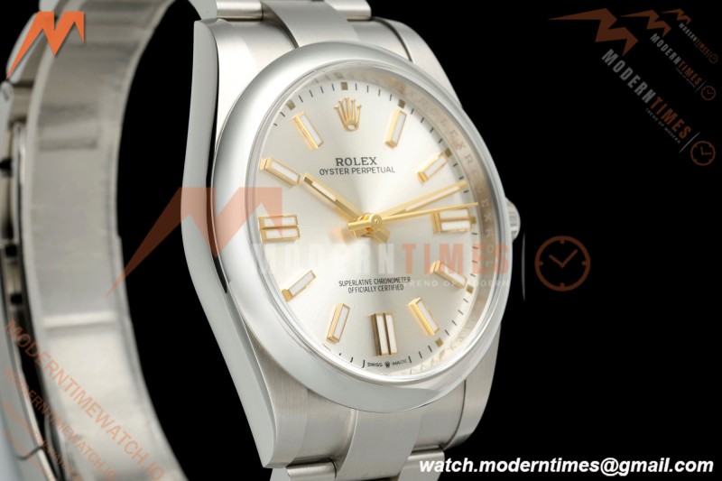 Rolex - Oyster Perpetual 41mm 124300 SS/SS Silver VF DD3230