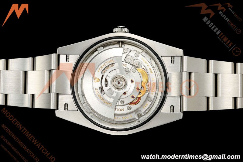 Rolex - Oyster Perpetual 41mm 124300 SS/SS Silver VF DD3230