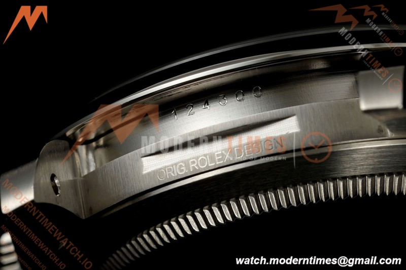 Rolex - Oyster Perpetual 41mm 124300 SS/SS Blue VF DD3230