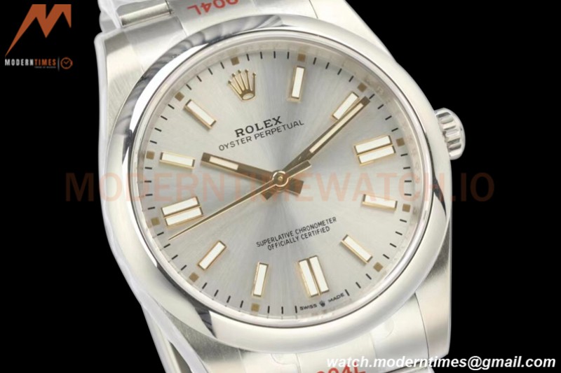 Rolex - Oyster Pert. 41mm 124300 SS/SS Silver EWF A3230