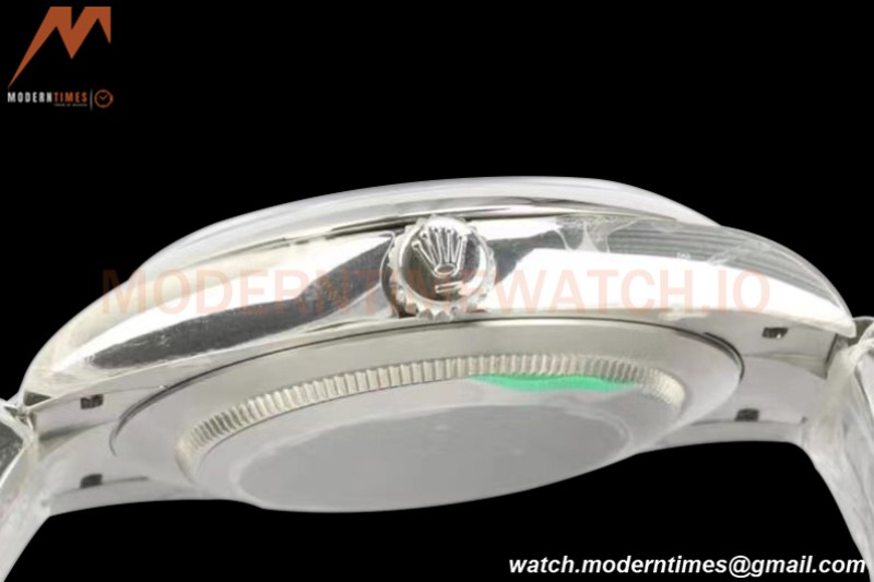 Rolex - Oyster Pert. 41mm 124300 SS/SS Blue EWF A3230