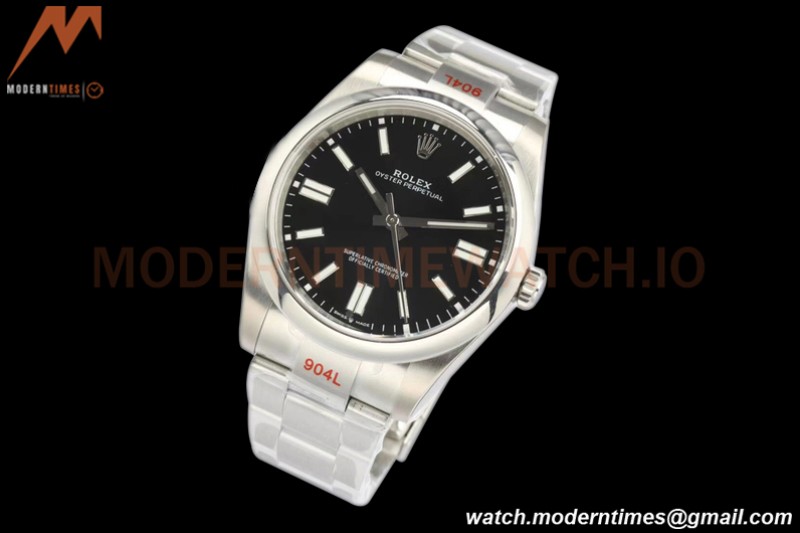 Rolex - Oyster Pert. 41mm 124300 SS/SS Black EWF A3230