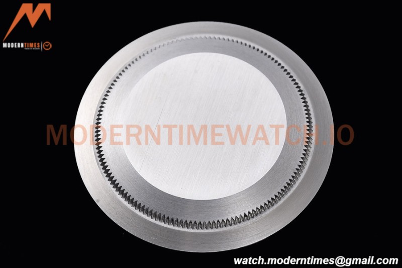 Rolex - Oyster Pert. 39mm 114300 904L SS/SS Grey EWF A3132