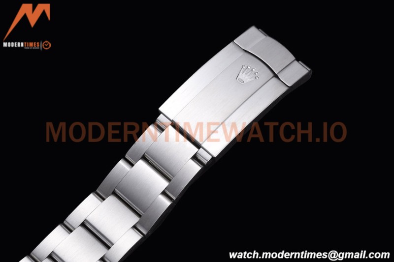 Rolex - Oyster Pert. 39mm 114300 904L SS/SS Red Grape EWF A3132